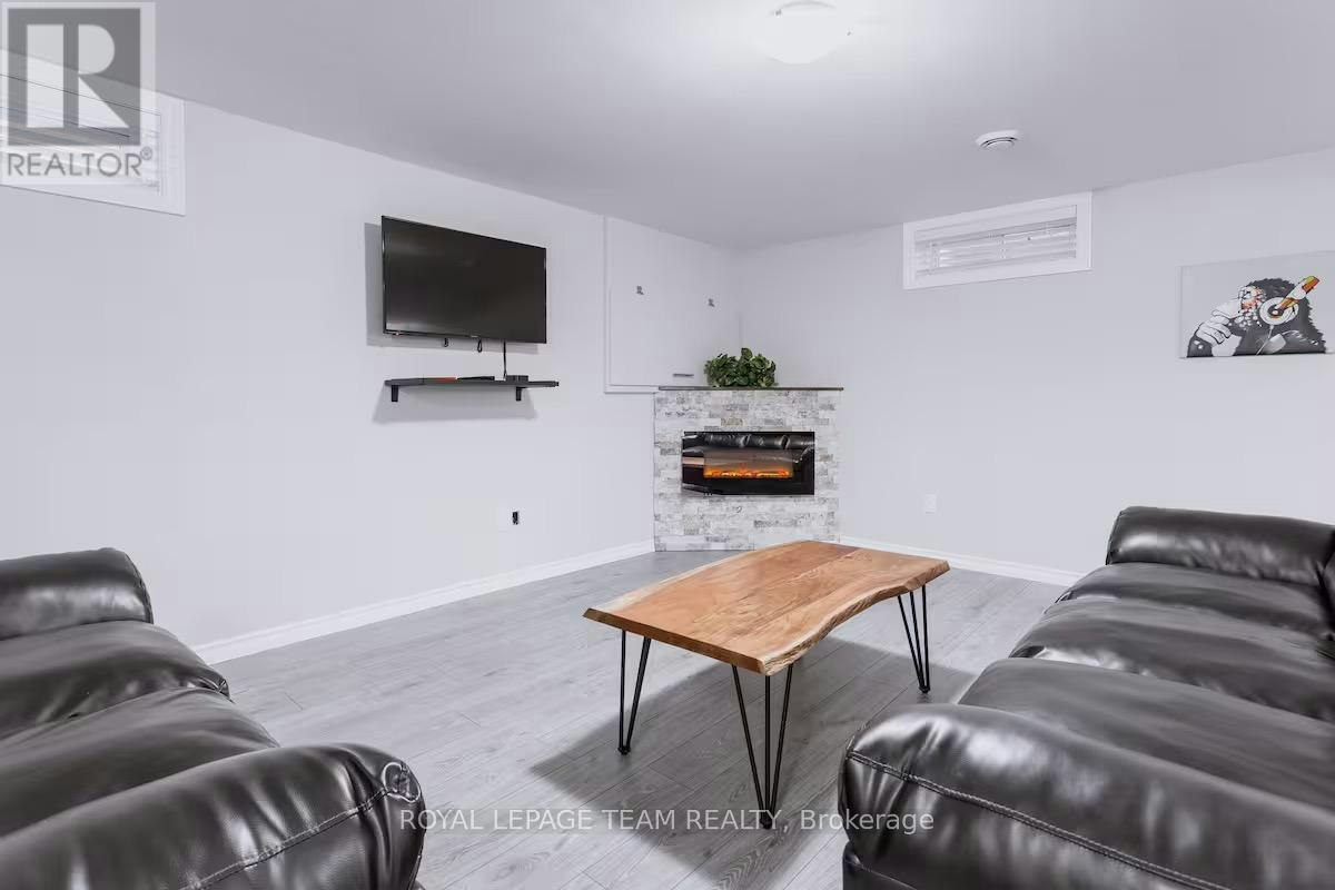 2-1492 Northdale Street, Ottawa, ON, K1B 4G6 - 3