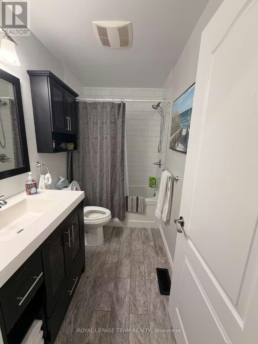 1-1492 Northdale Street, Ottawa, ON, K1B 4G6 - 14