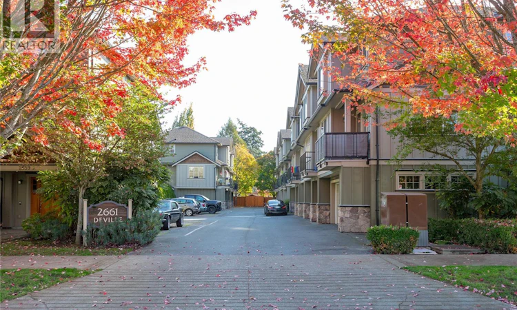 112-2661 Deville Road