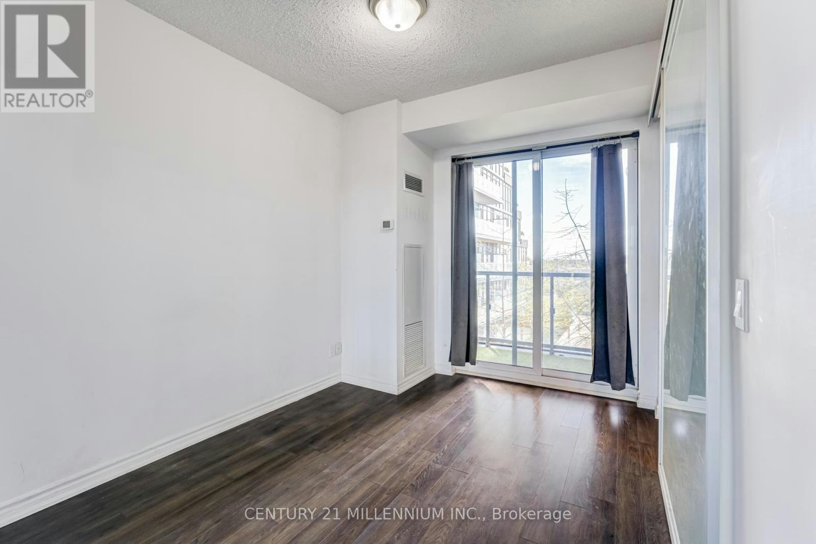 821-15 James Finlay Way, Toronto, ON, M3M 0B3 - 15