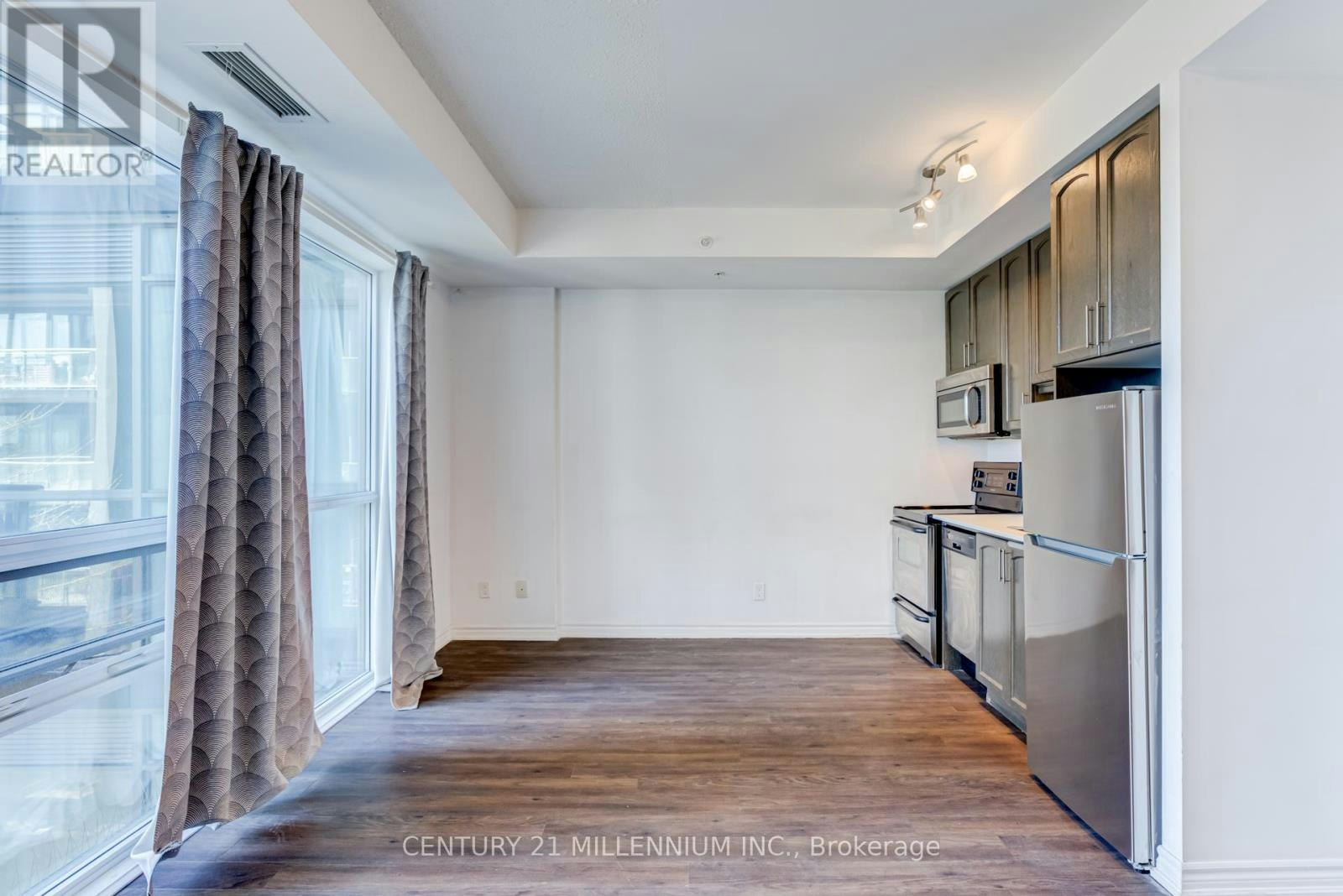 821-15 James Finlay Way, Toronto, ON, M3M 0B3 - 9
