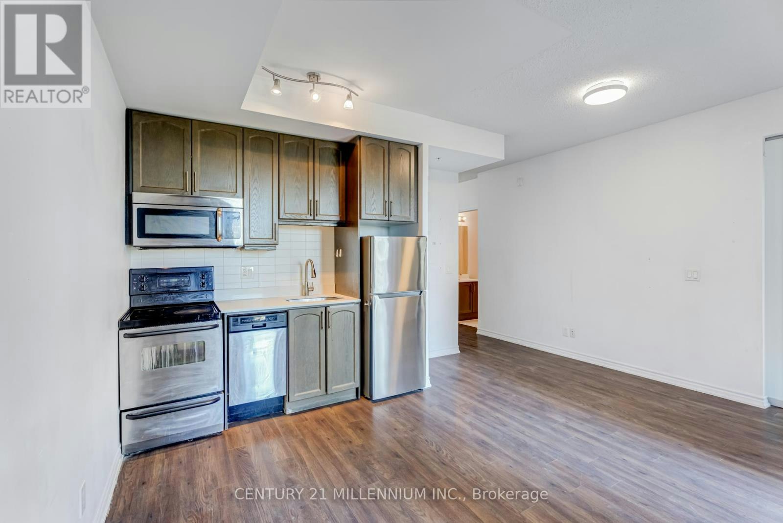 821-15 James Finlay Way, Toronto, ON, M3M 0B3 - 7