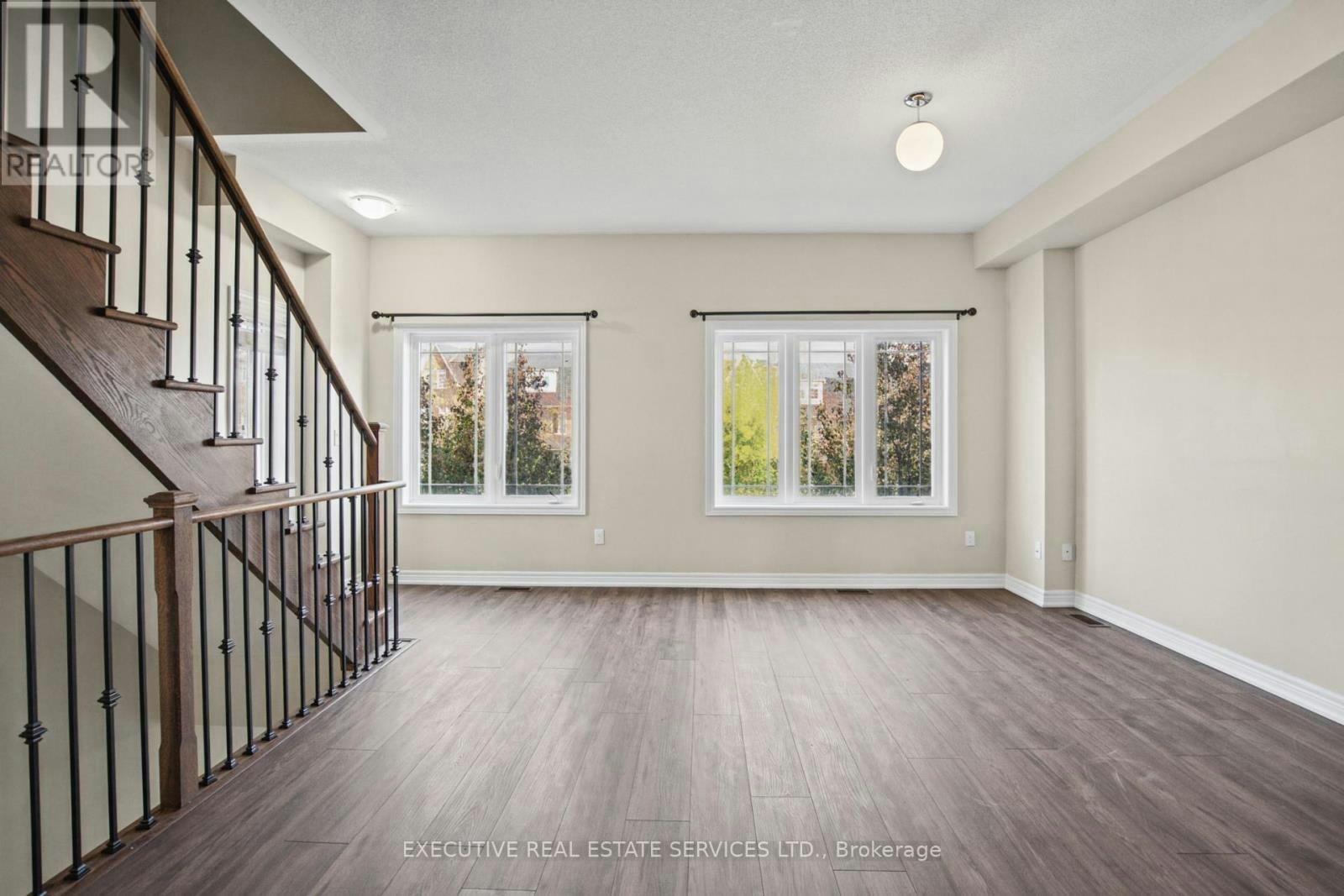 20 Waterstone Way, Whitby, ON, L1M 0M3 - 23
