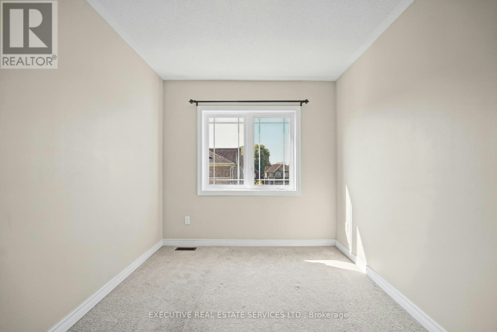 20 Waterstone Way, Whitby, ON, L1M 0M3 - 40