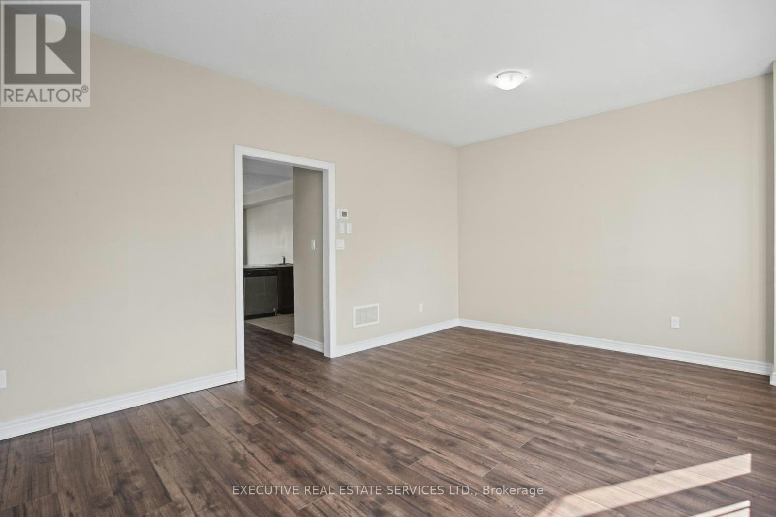 20 Waterstone Way, Whitby, ON, L1M 0M3 - 30