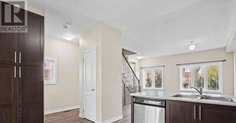 20 Waterstone Way, Whitby, ON, L1M 0M3 - 22