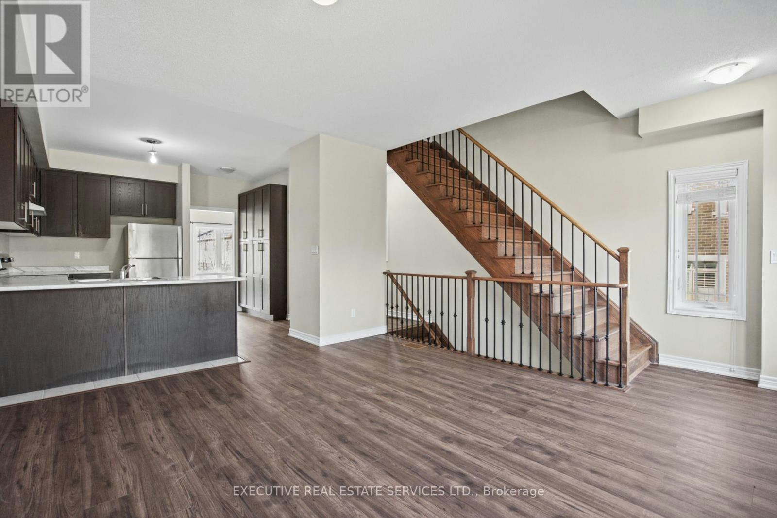 20 Waterstone Way, Whitby, ON, L1M 0M3 - 25