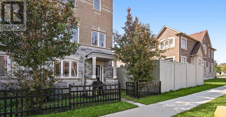 20 Waterstone Way, Whitby, ON, L1M 0M3 - 9