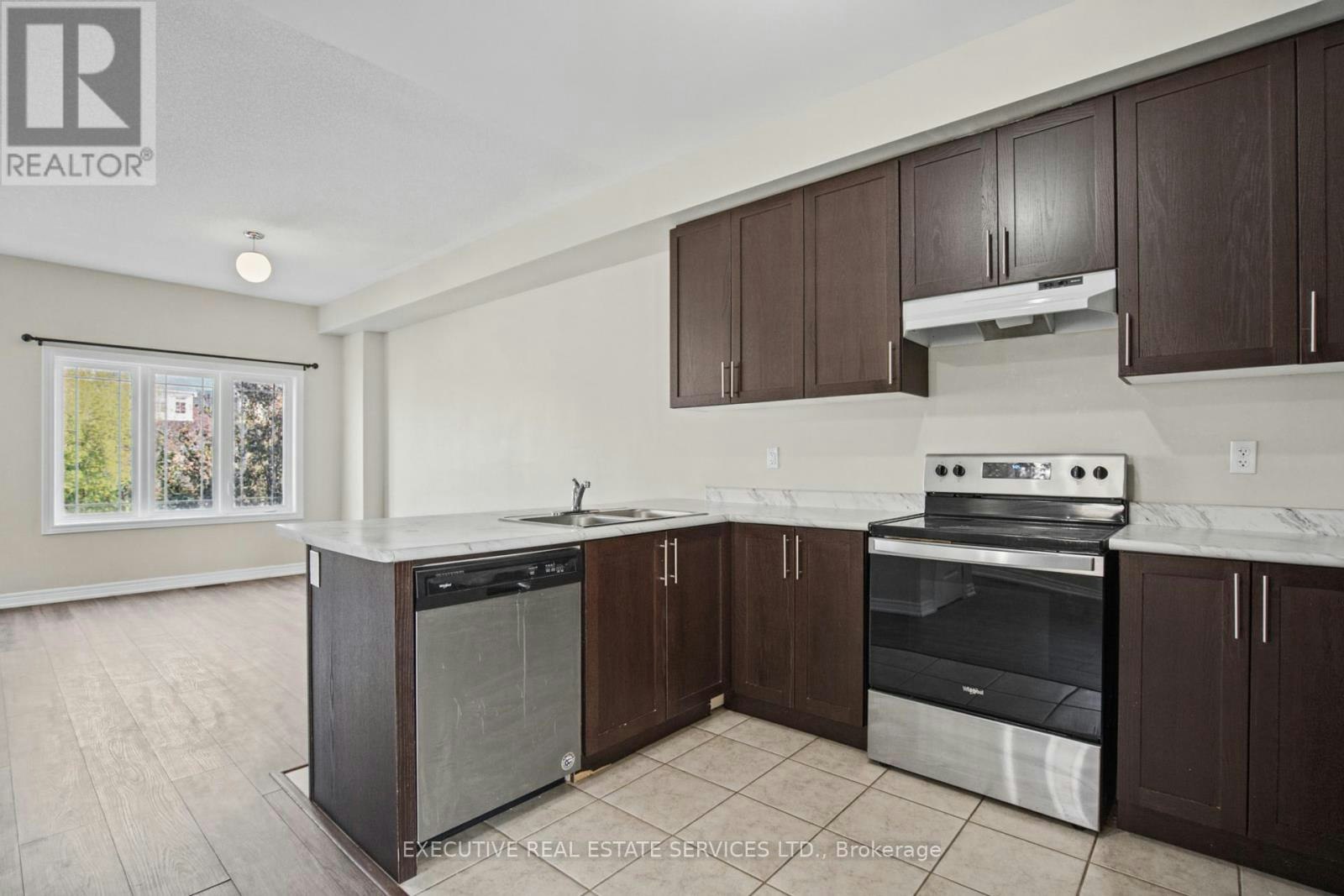 20 Waterstone Way, Whitby, ON, L1M 0M3 - 21