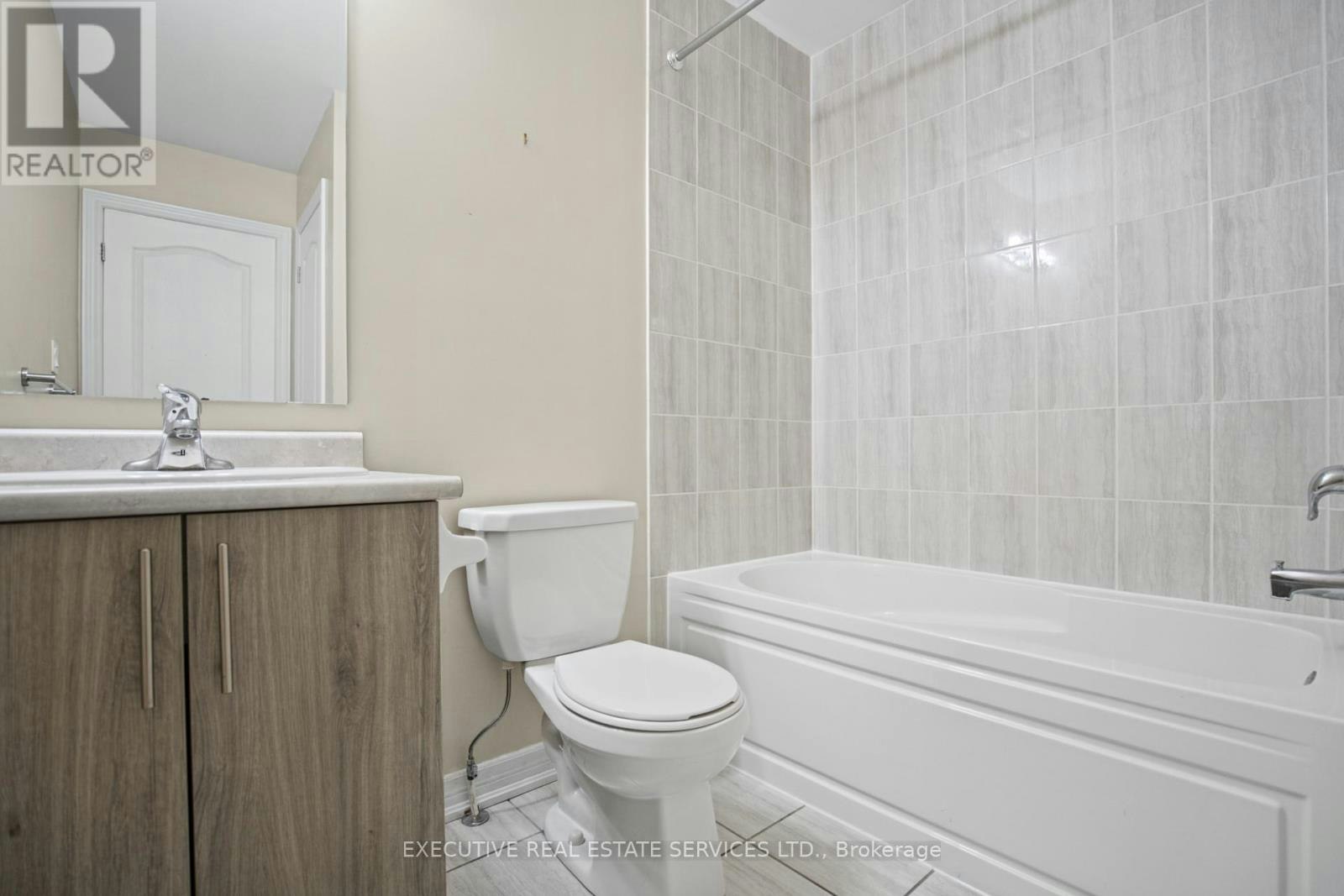 20 Waterstone Way, Whitby, ON, L1M 0M3 - 42