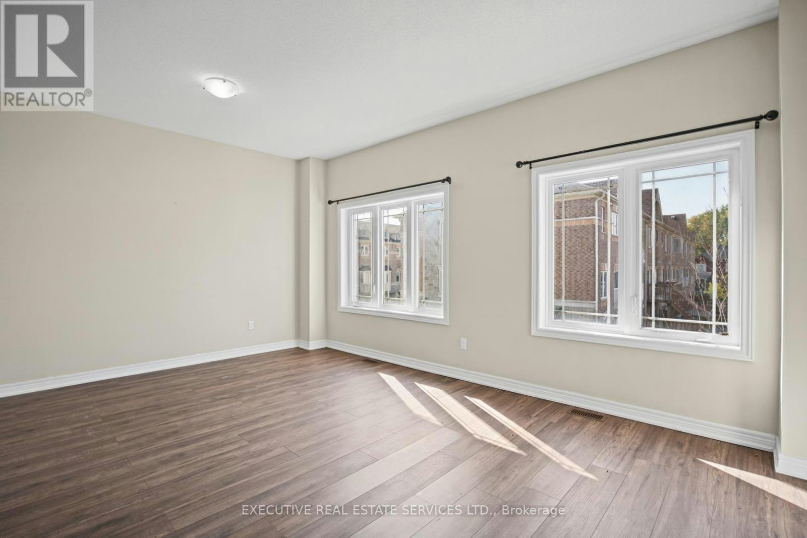 20 Waterstone Way, Whitby, ON, L1M 0M3 - 29