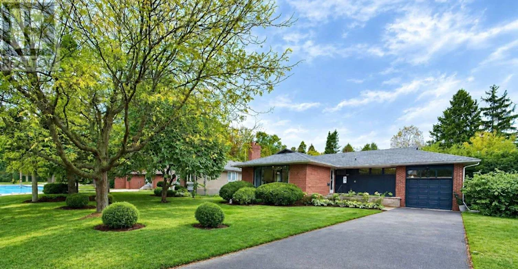 335 Lees Lane, Oakville, ON, L6L 4S4 - 3