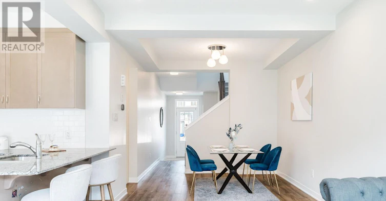 1060 Curraglass Walk, Ottawa, ON, K2S 2A4 - 4