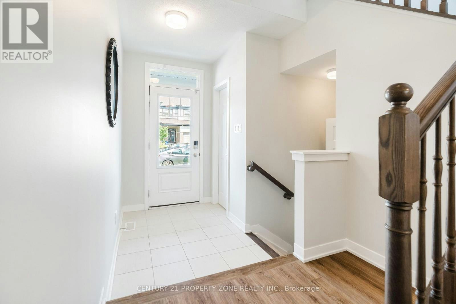 1060 Curraglass Walk, Ottawa, ON, K2S 2A4 - 2