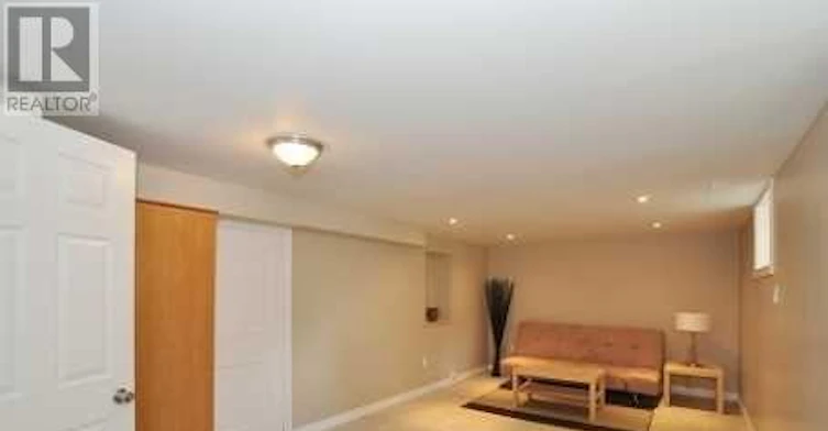 60 Wigmore Drive, Toronto, ON, M4A 2E7 - 3