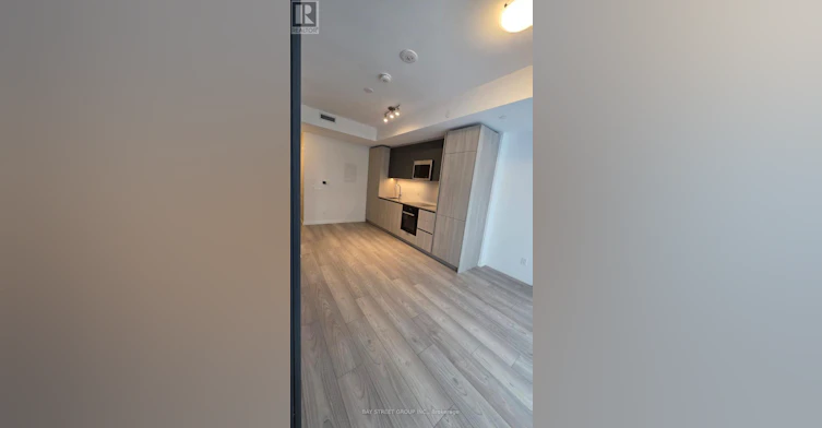 400 King Street W, Toronto, ON, M5V 0X8 - 6