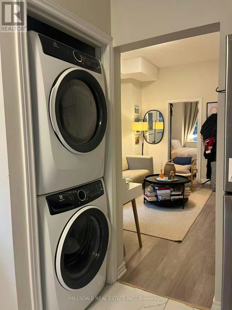 MAIN FLOOR-220 Claremont Street, Toronto, ON, M6J 2N2 - 6