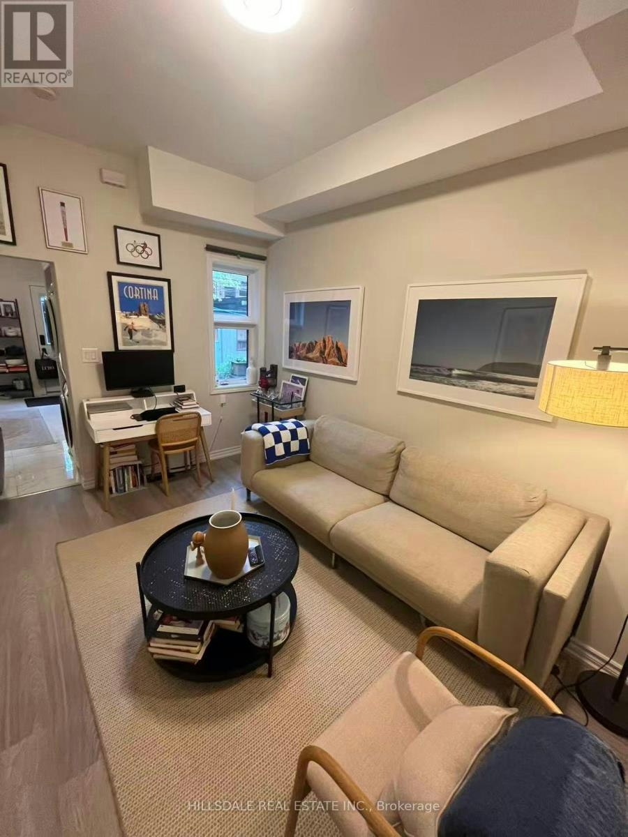 MAIN FLOOR-220 Claremont Street, Toronto, ON, M6J 2N2 - 4