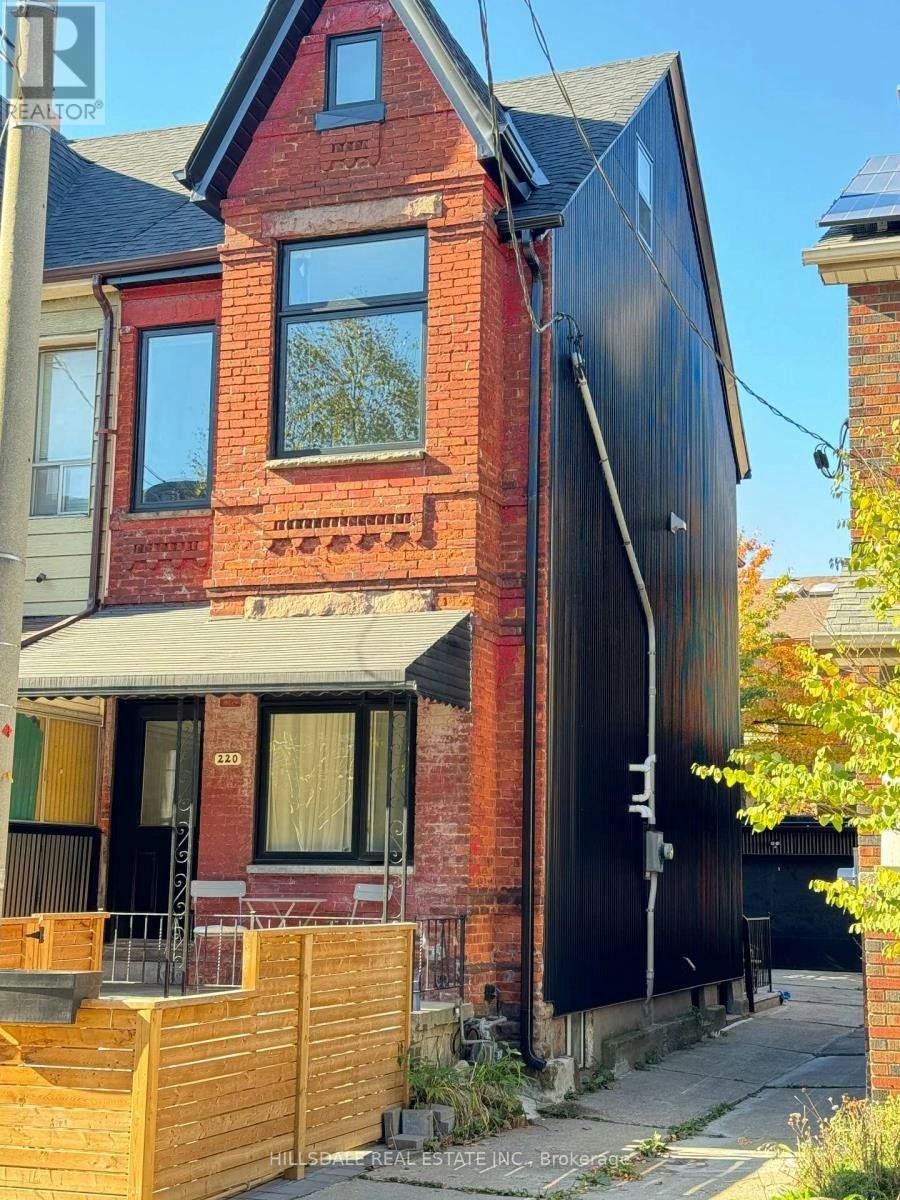 MAIN FLOOR-220 Claremont Street, Toronto, ON, M6J 2N2
