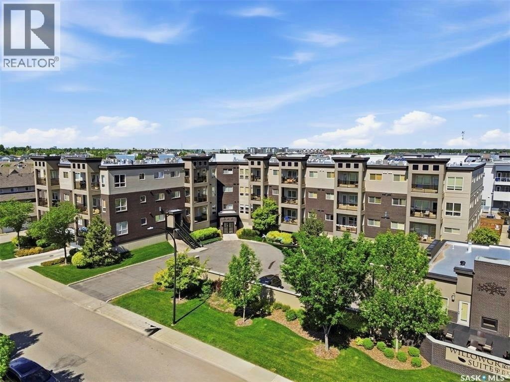 111-115 Willowgrove Crescent, Saskatoon, SK, S7W 0N4