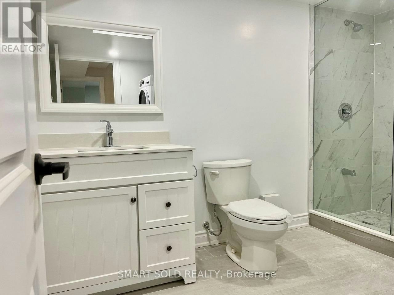 LOWER-228 Silverbirch Drive, Newmarket, ON, L3Y 2Z5 - 10