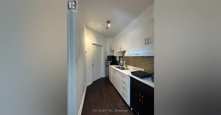 NICE Bedroom Main Floor 3 Pembroke St Street, Toronto, ON, M5A 2N6 - 8