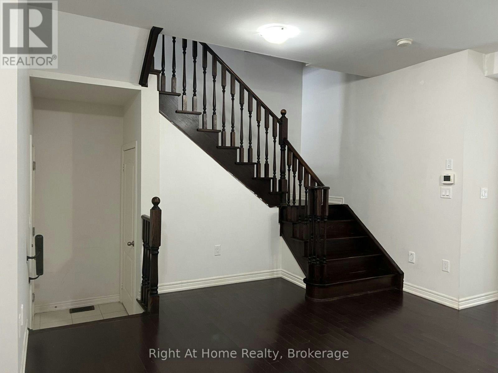 479 George Ryan Avenue, Oakville, ON, L6H 0S5 - 4