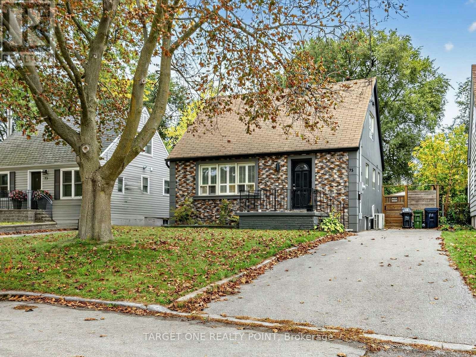 75 Gradwell Drive, Toronto, ON, M1M 2N3