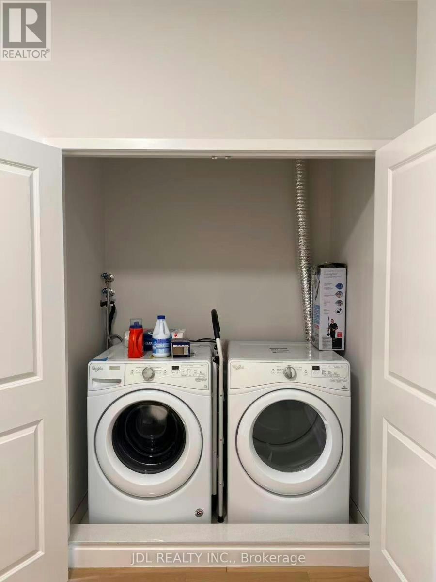 36 Fancamp Drive, Vaughan, ON, L6A 4Z1 - 17