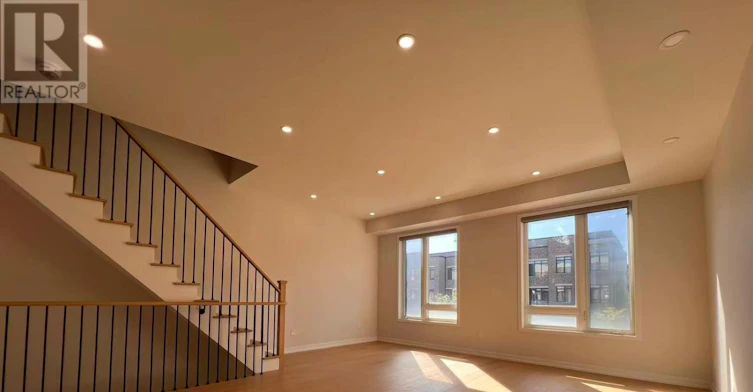 36 Fancamp Drive, Vaughan, ON, L6A 4Z1 - 2