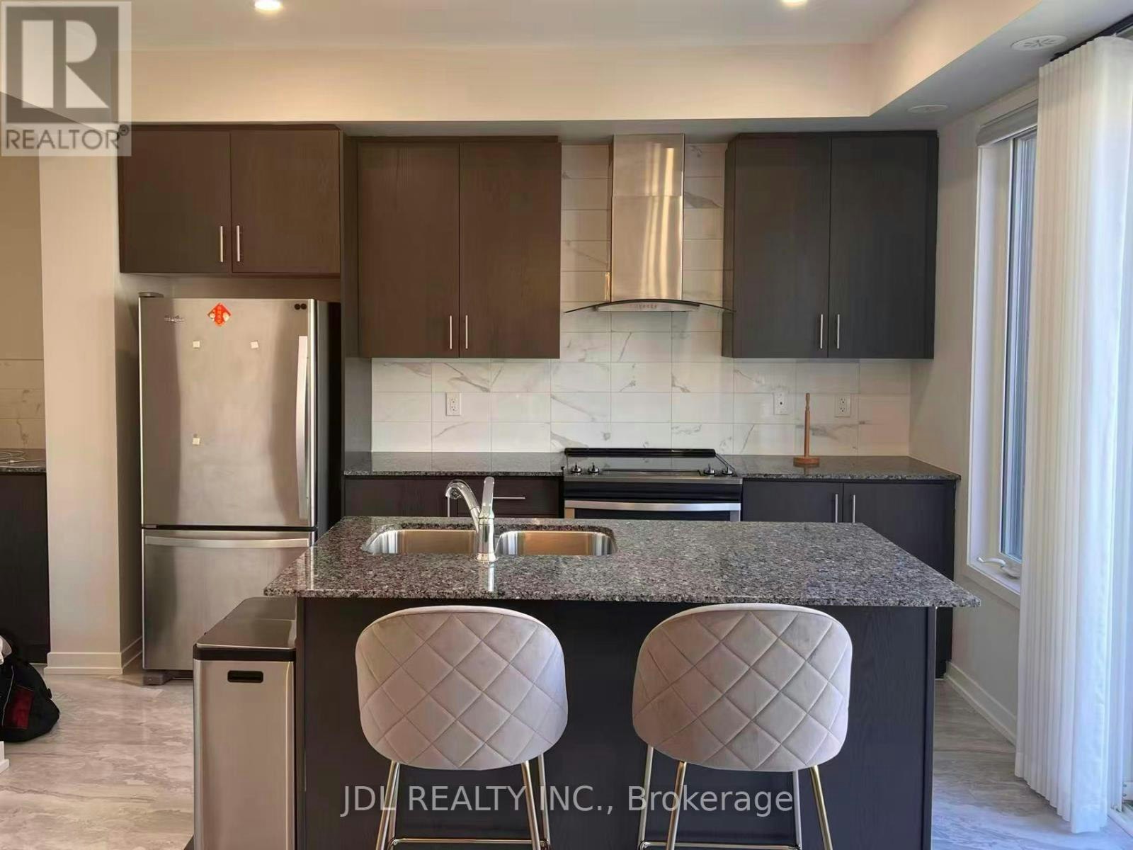 36 Fancamp Drive, Vaughan, ON, L6A 4Z1 - 5