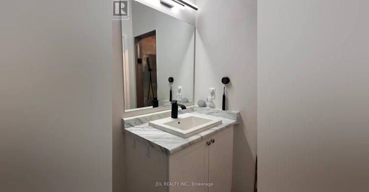 36 Fancamp Drive, Vaughan, ON, L6A 4Z1 - 11