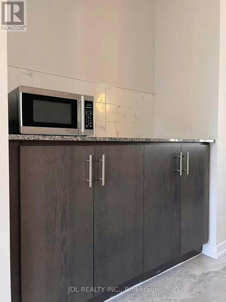 36 Fancamp Drive, Vaughan, ON, L6A 4Z1 - 6