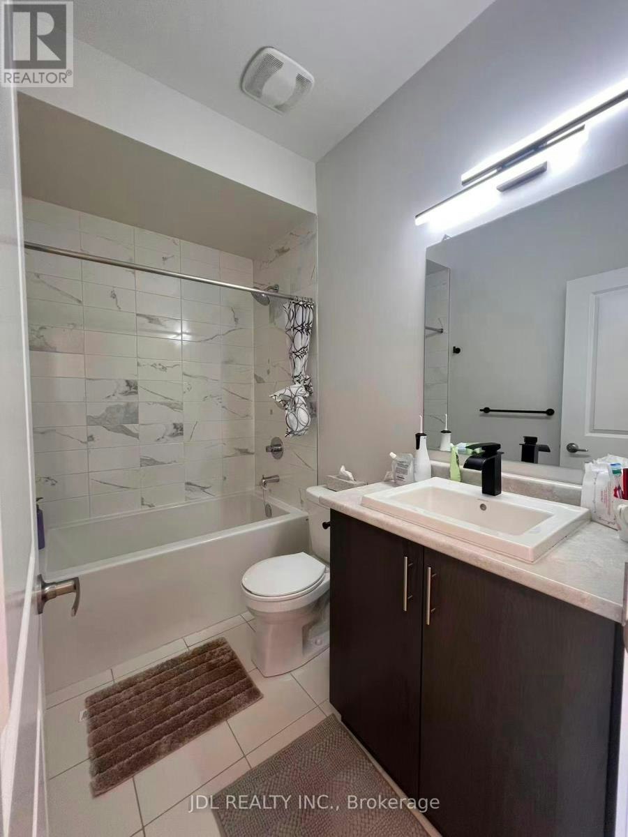 36 Fancamp Drive, Vaughan, ON, L6A 4Z1 - 16