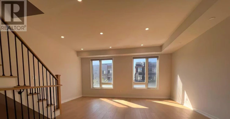 36 Fancamp Drive, Vaughan, ON, L6A 4Z1 - 3