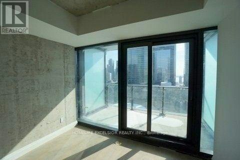 805-224 King Street W, Toronto, ON, M5V 1H8 - 8
