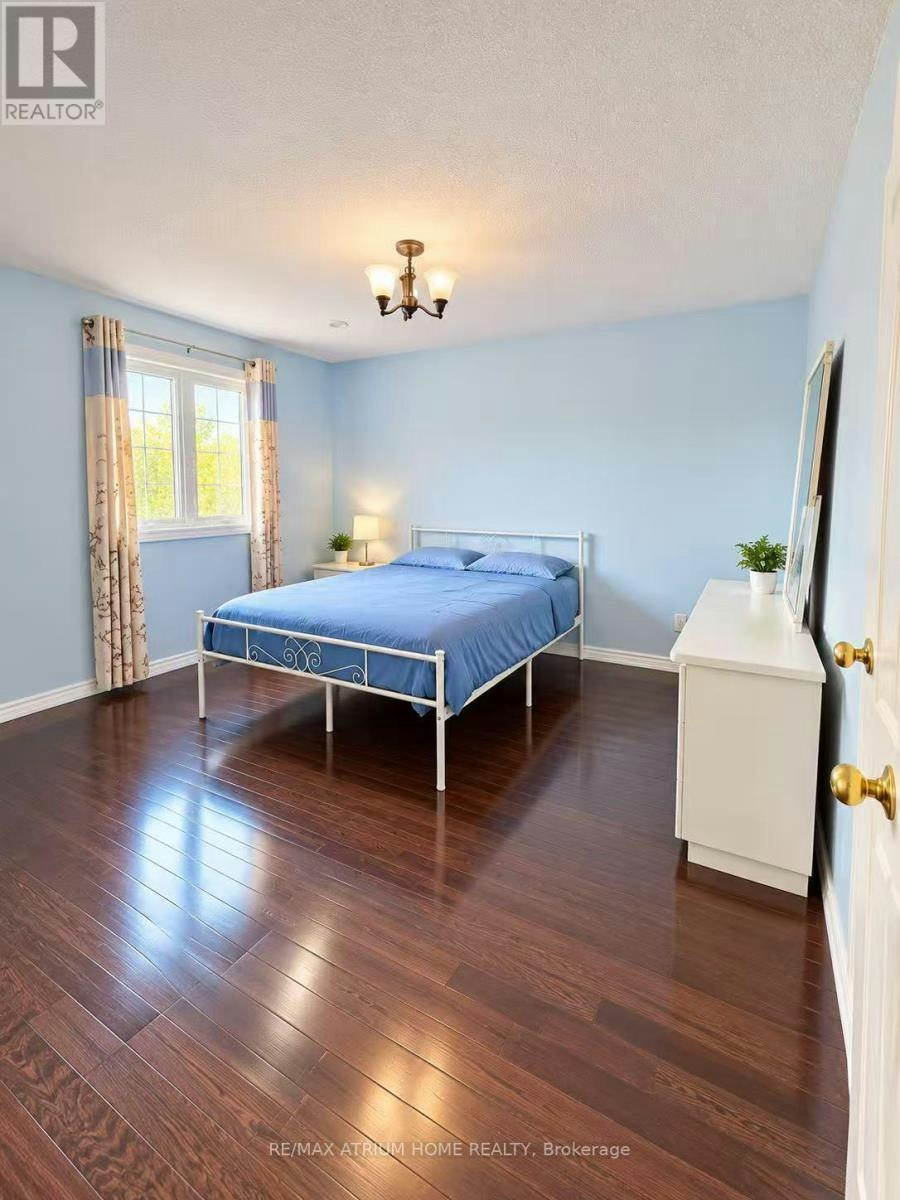 MAIN/UPPER-131 Redondo Drive, Vaughan, ON, L4J 7S5 - 14