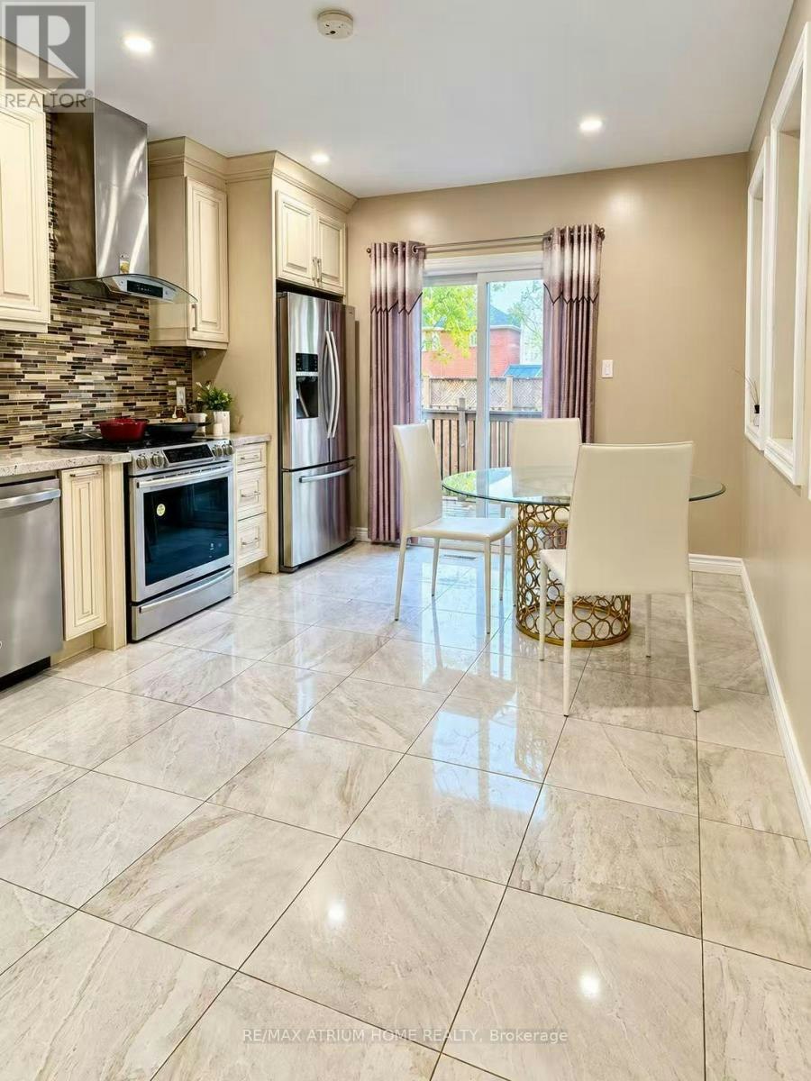 MAIN/UPPER-131 Redondo Drive, Vaughan, ON, L4J 7S5 - 5