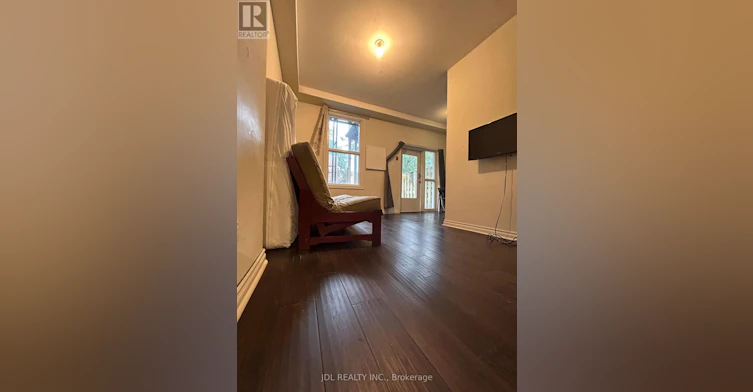 ENTIREONEBEDROOM MAIN-3 Pembroke St Street, Toronto, ON, M5A 2N6 - 12