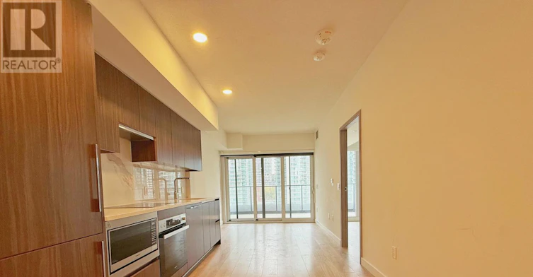 739-1 Concord Cityplace Way, Toronto, ON, M5V 0X3 - 2
