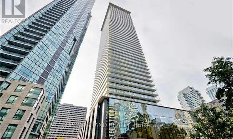 2601-33 Charles Street E
