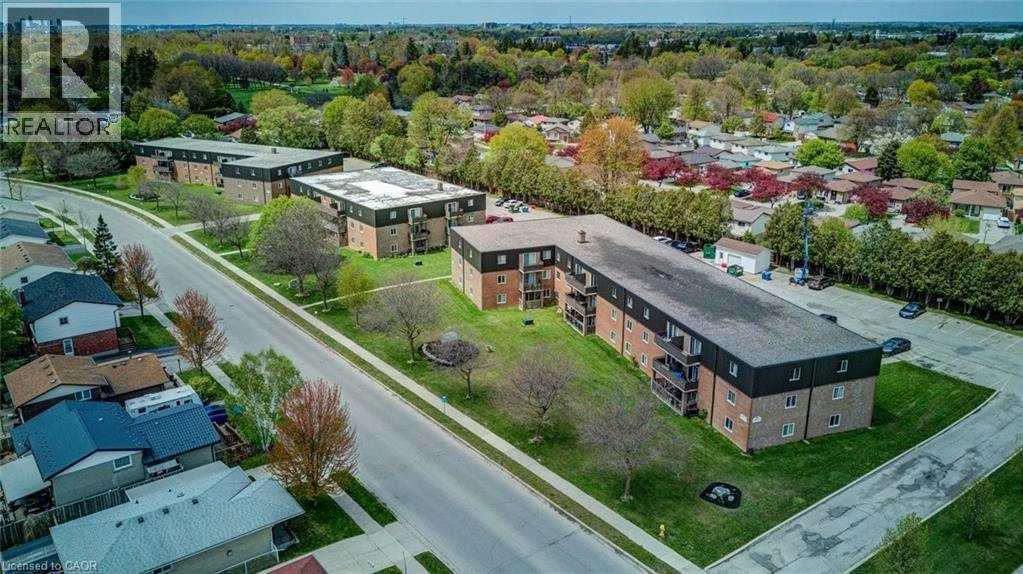 306-390 Admiral Drive, London, ON, N5V 3C2 - 4