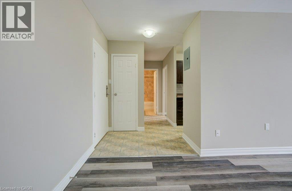 306-390 Admiral Drive, London, ON, N5V 3C2 - 5