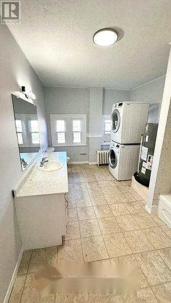 2-2 Russell Street E, Smiths Falls, ON, K7A 1E8 - 9