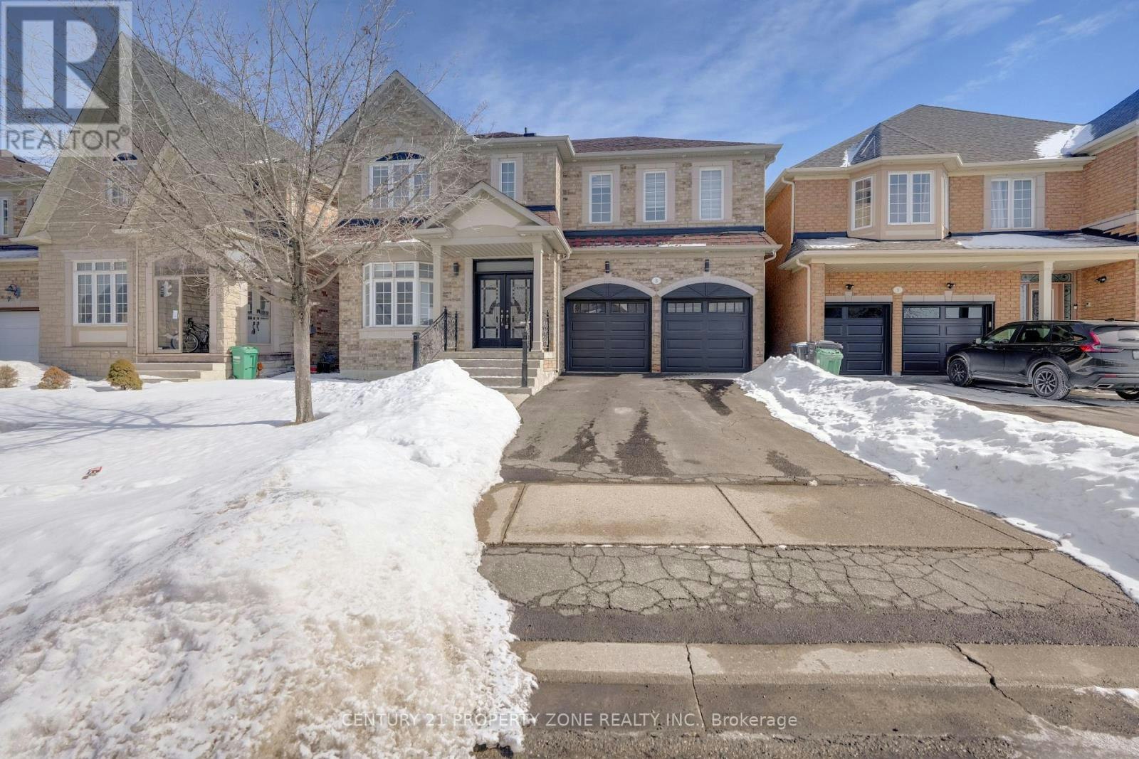 3 Freshspring Drive, Brampton, ON, L6R 3H6