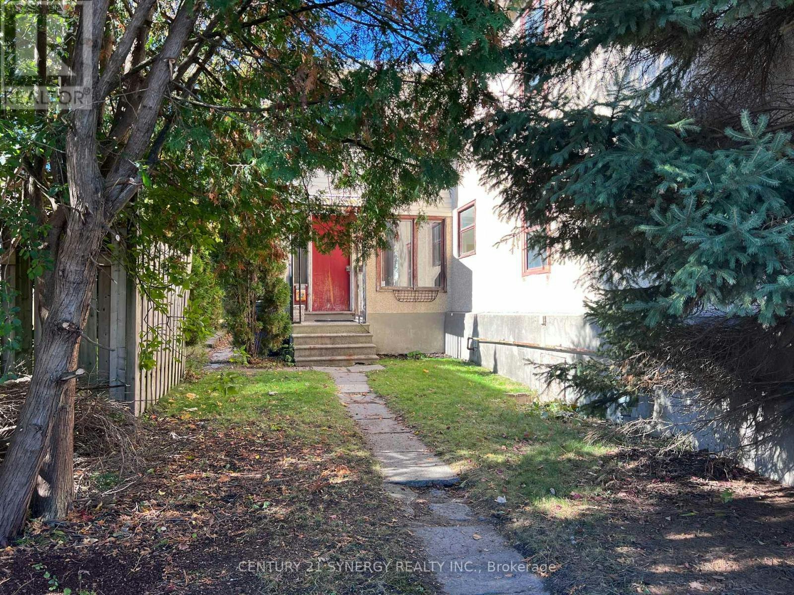 52-50 Stonehurst Avenue W, Ottawa, ON, K1Y 1R4