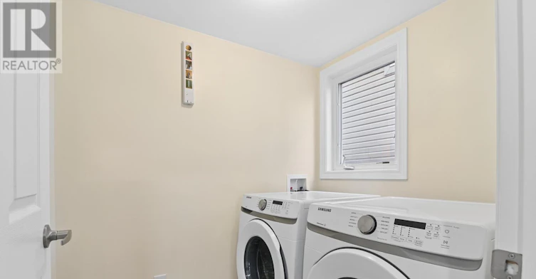 3566 Cambrian Road, Ottawa, ON, K2J 0T6 - 4