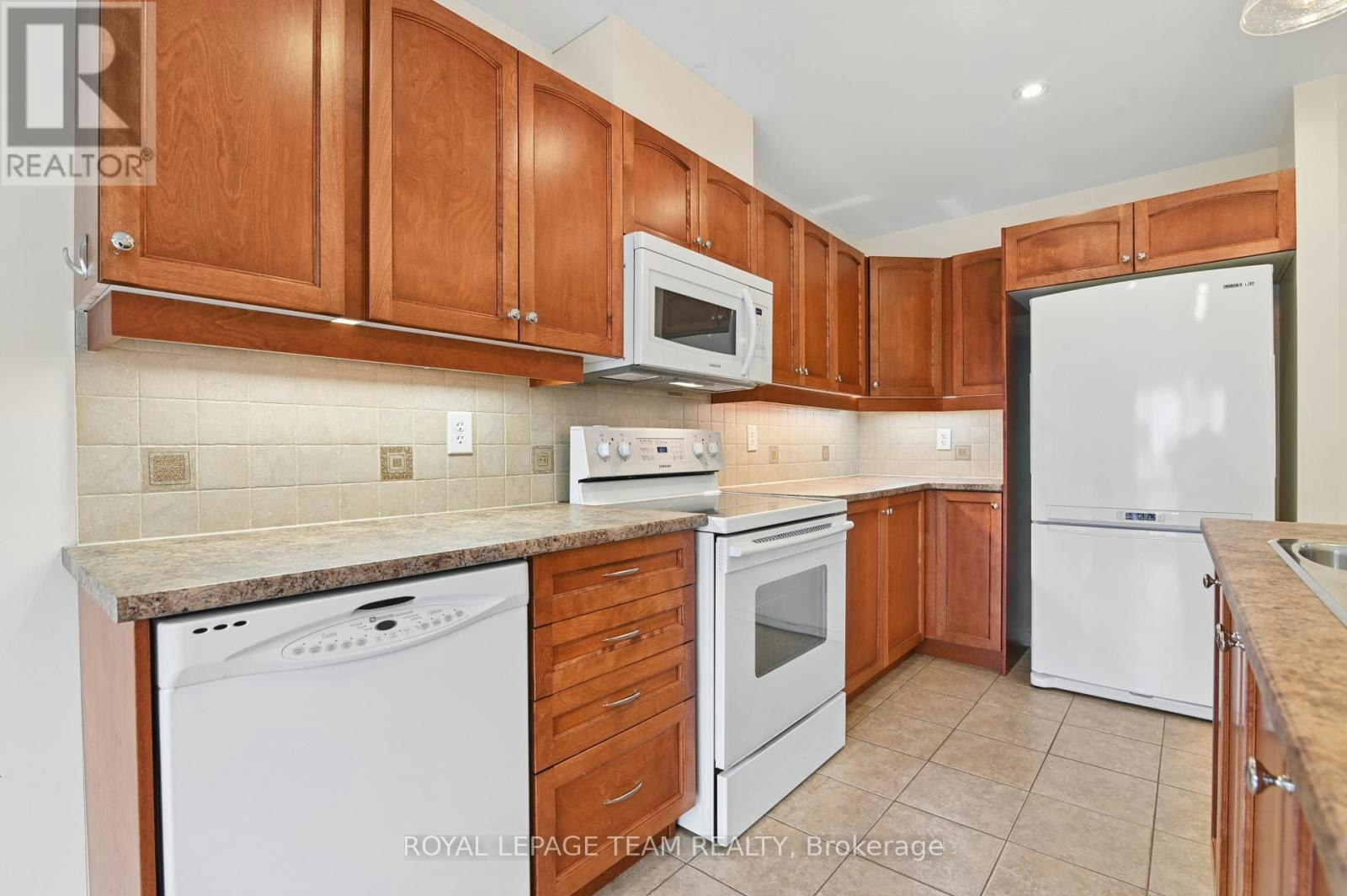 3566 Cambrian Road, Ottawa, ON, K2J 0T6 - 7