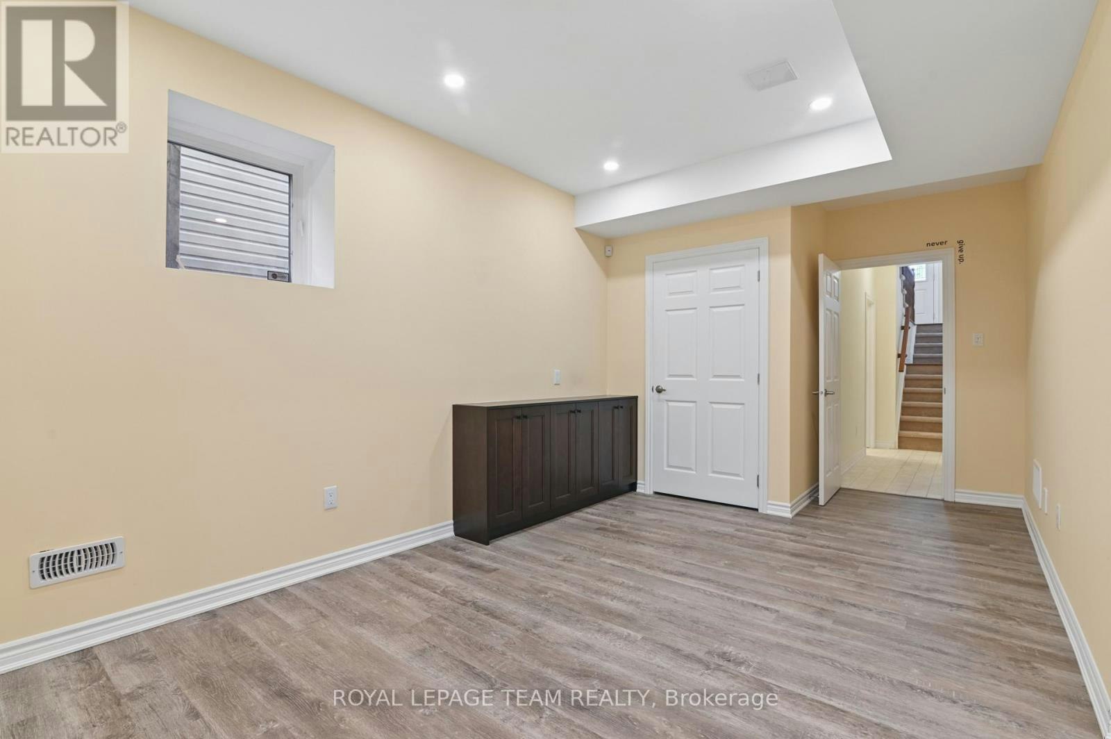 3566 Cambrian Road, Ottawa, ON, K2J 0T6 - 36
