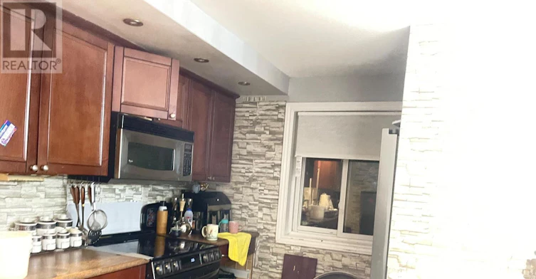 198 Twyn Rivers Drive, Pickering, ON, L1V 1E4 - 7